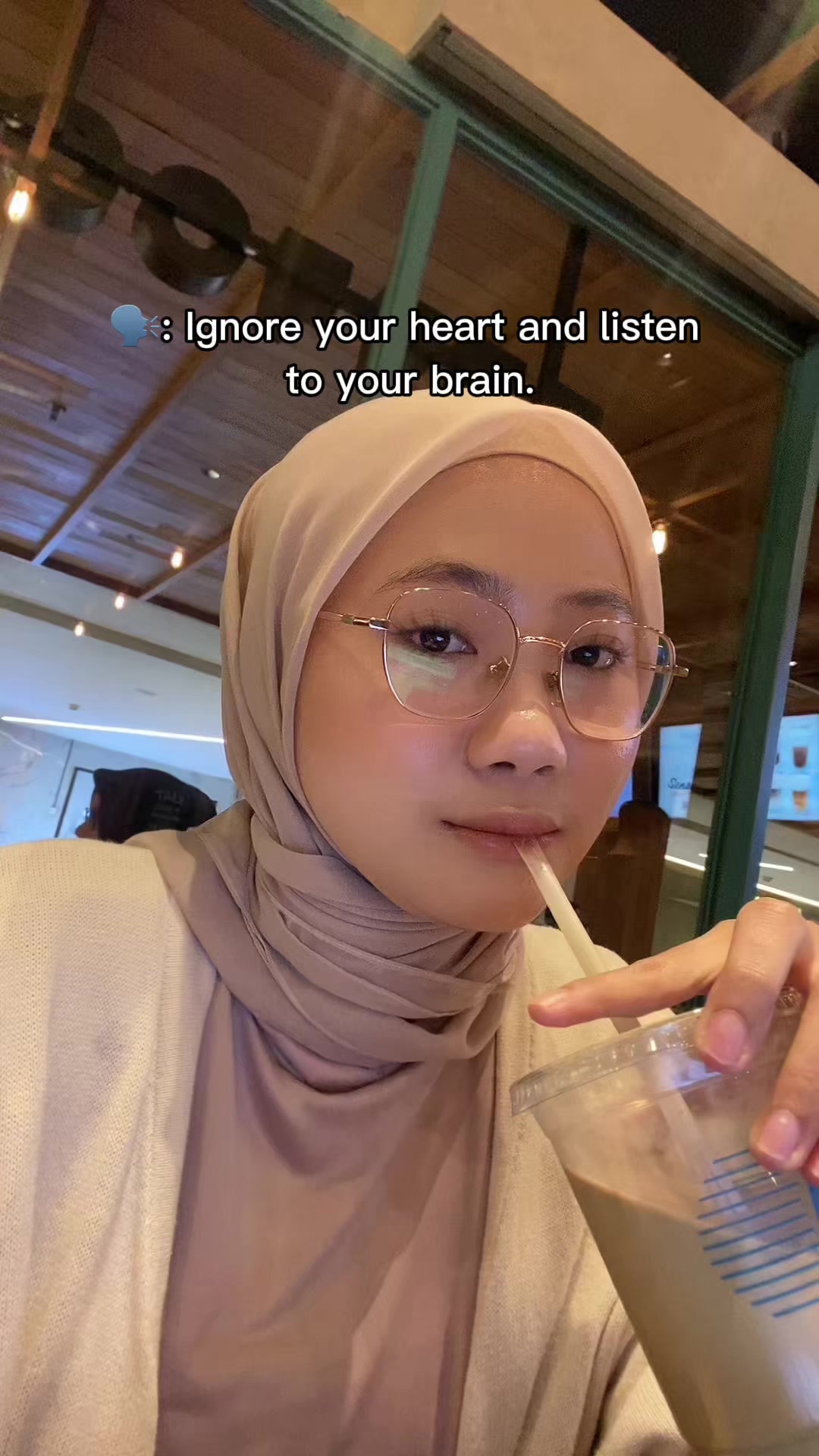 @Hldmlnd