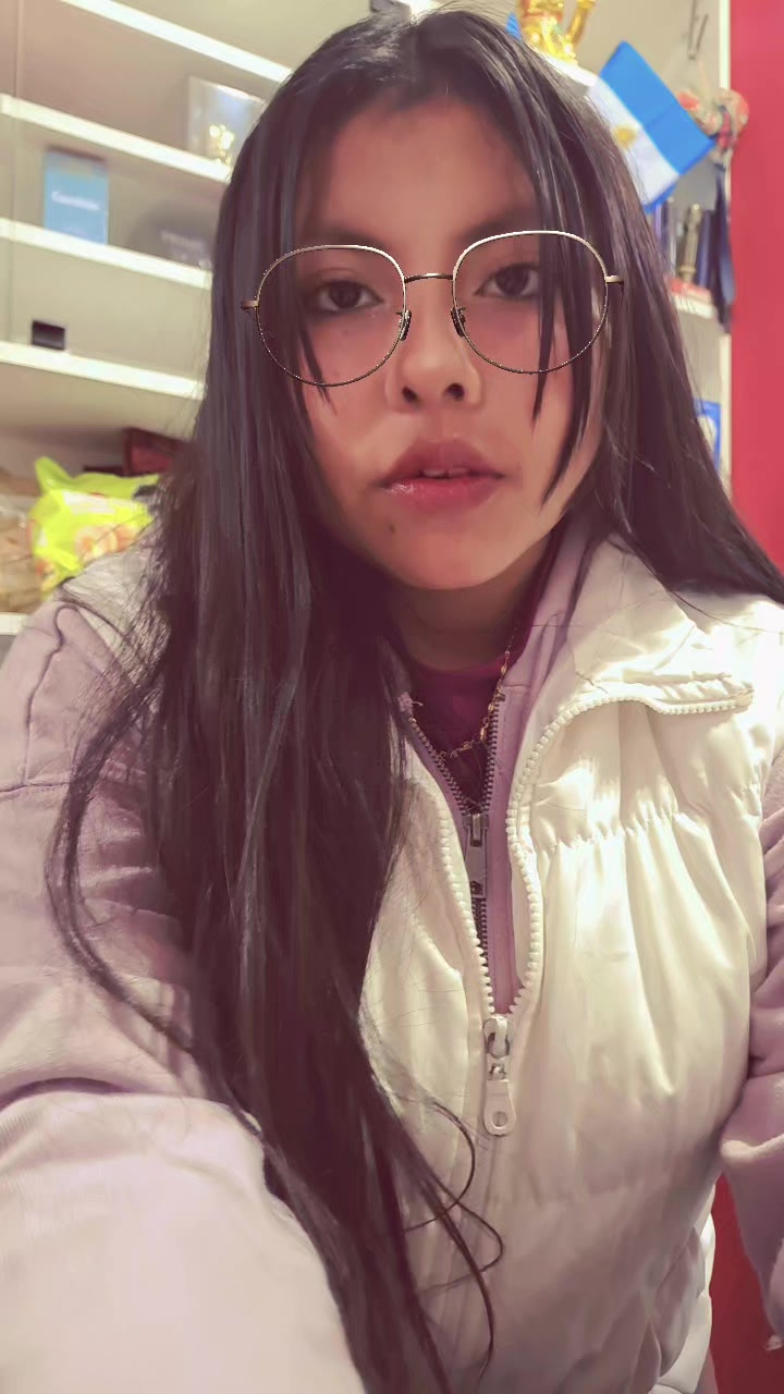 @Helen💗