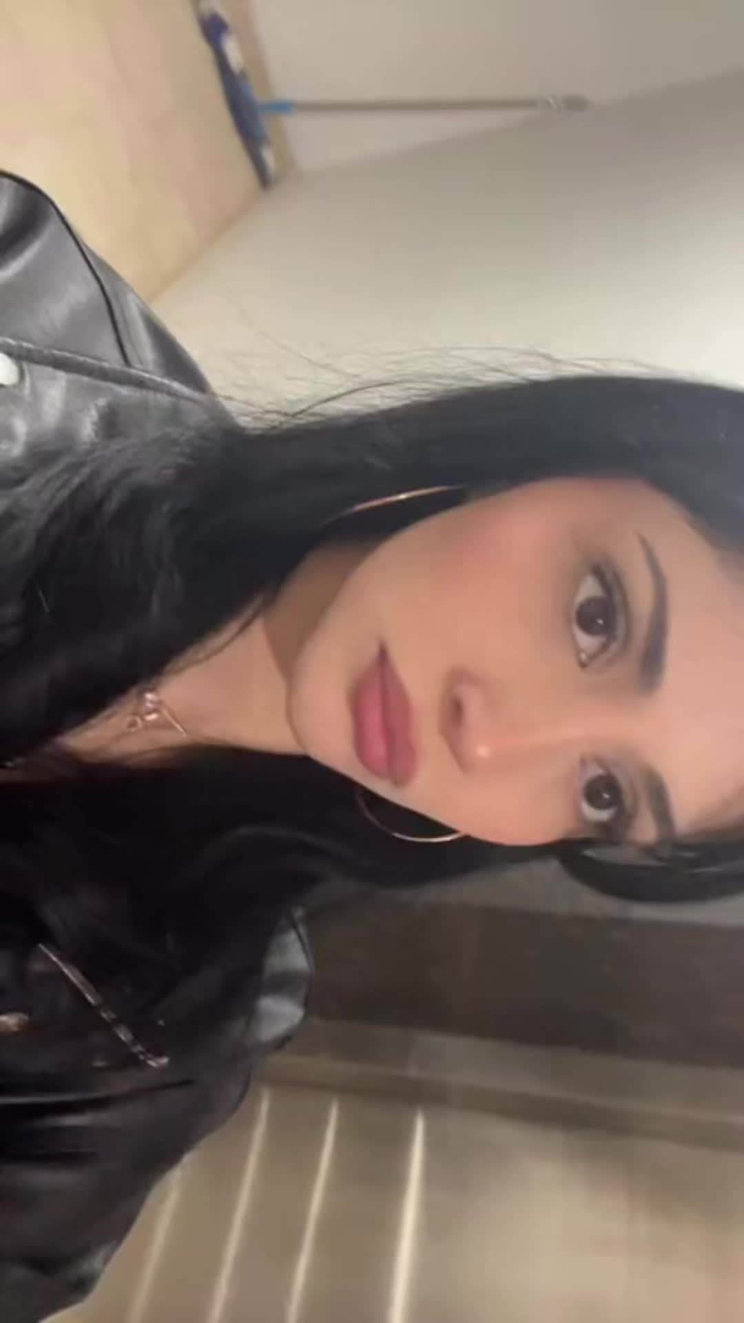 @damlaa