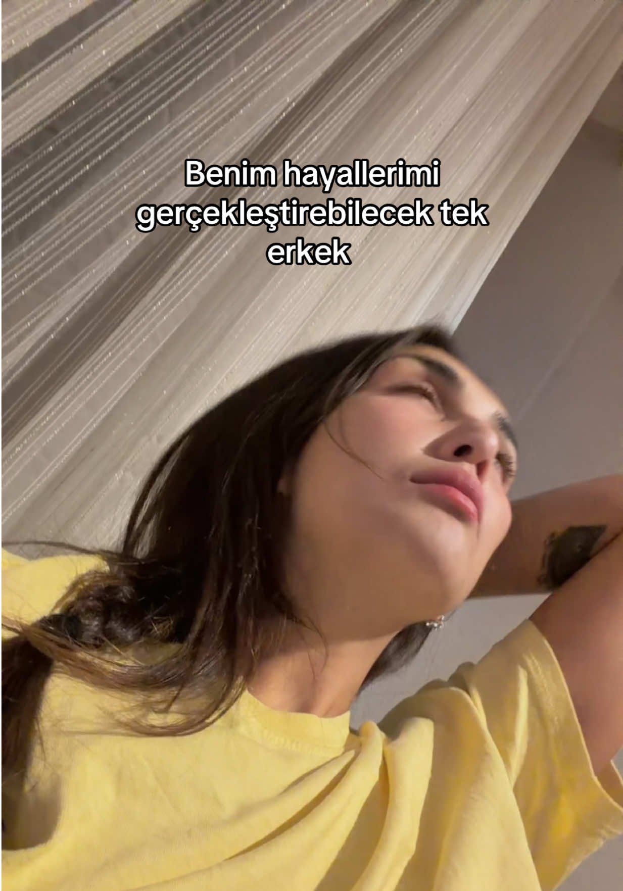 @&Ouml;zge Can