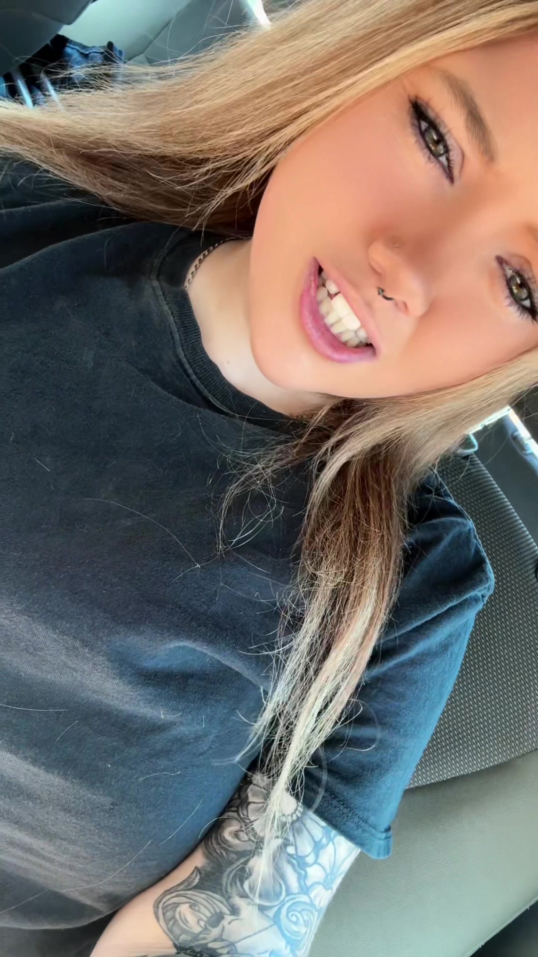 @𝓑𝓪𝓻𝓴4𝓓𝓪𝓷𝓲 💅🏼