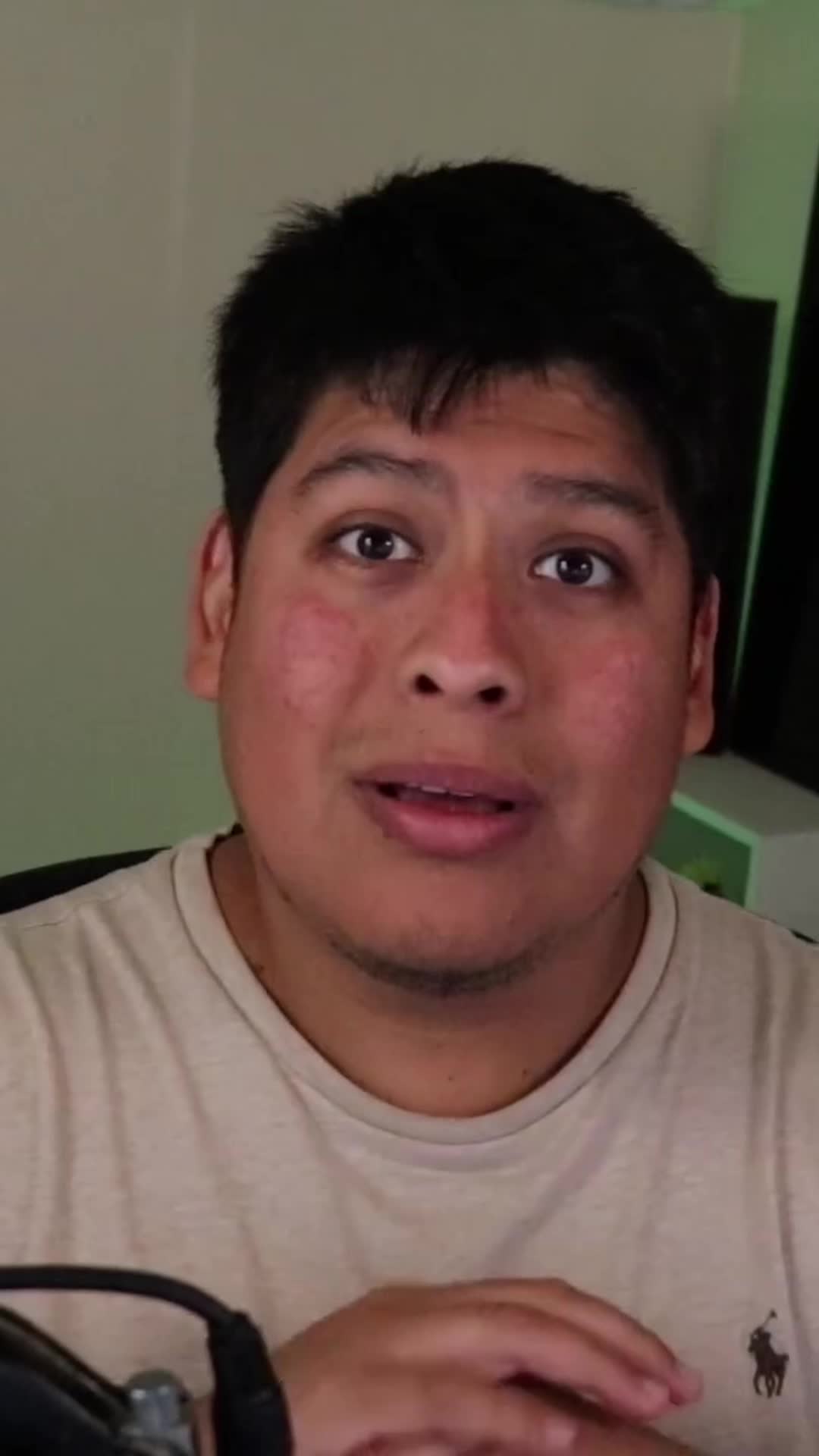 @Ratedhugo