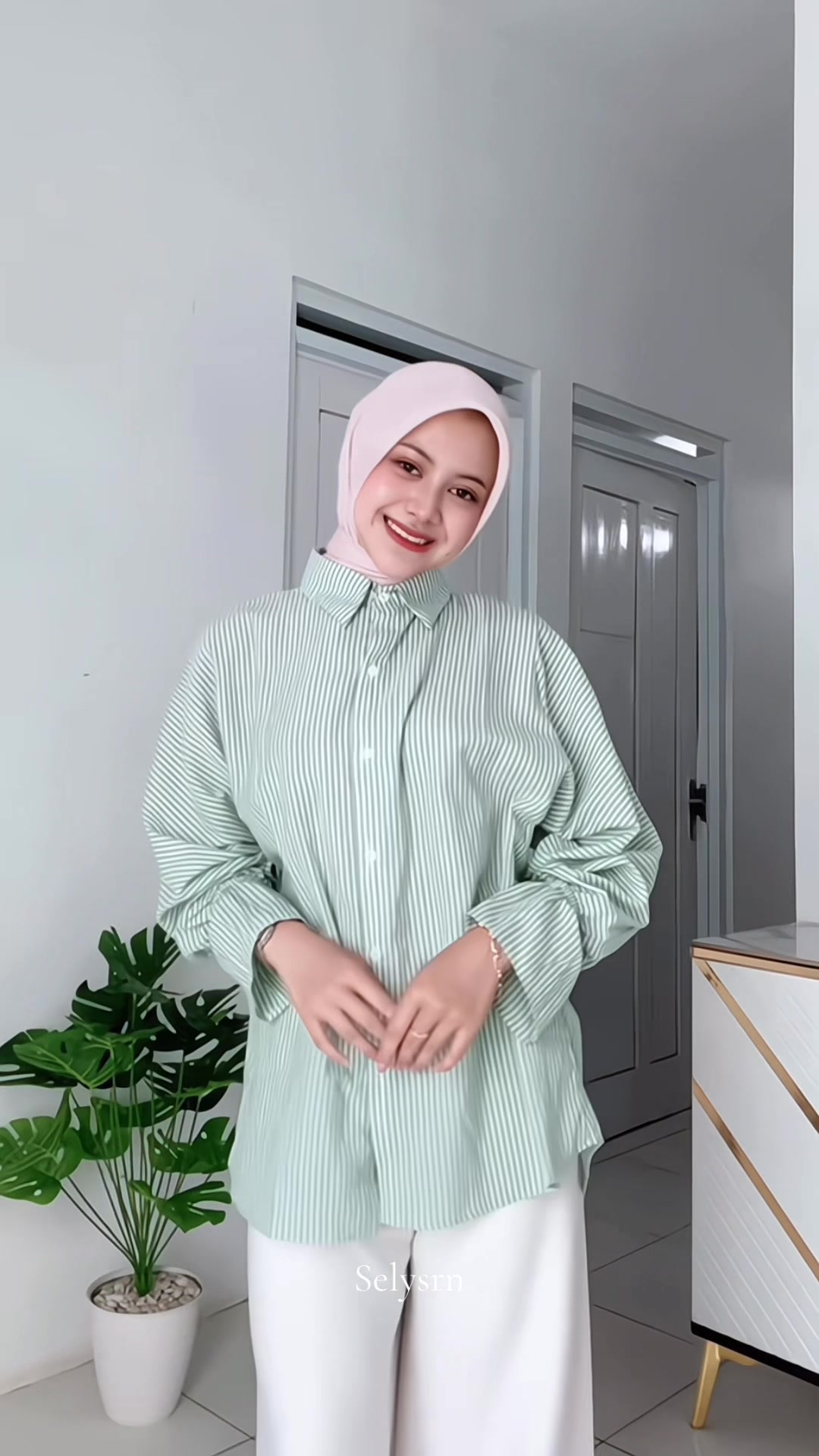 @Selꫂ ၴႅၴ