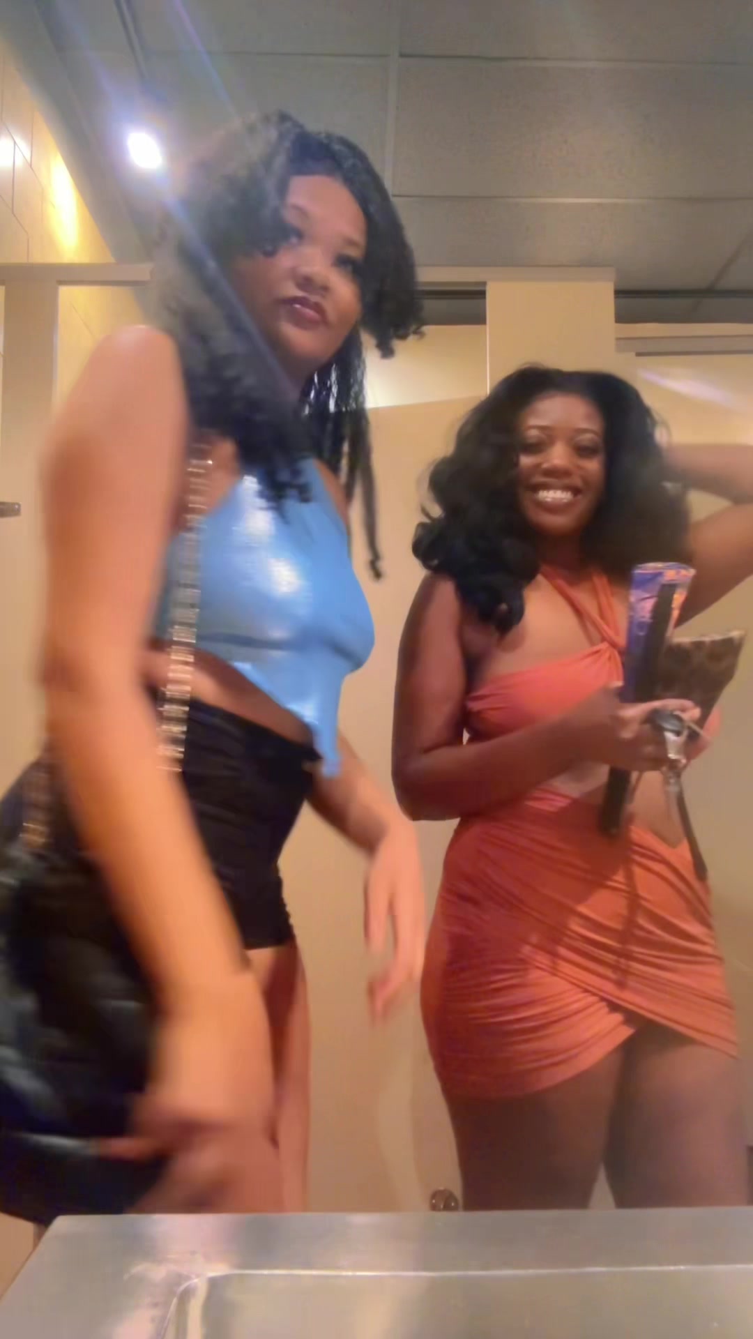 @Kenaanahtheestallion🦋
