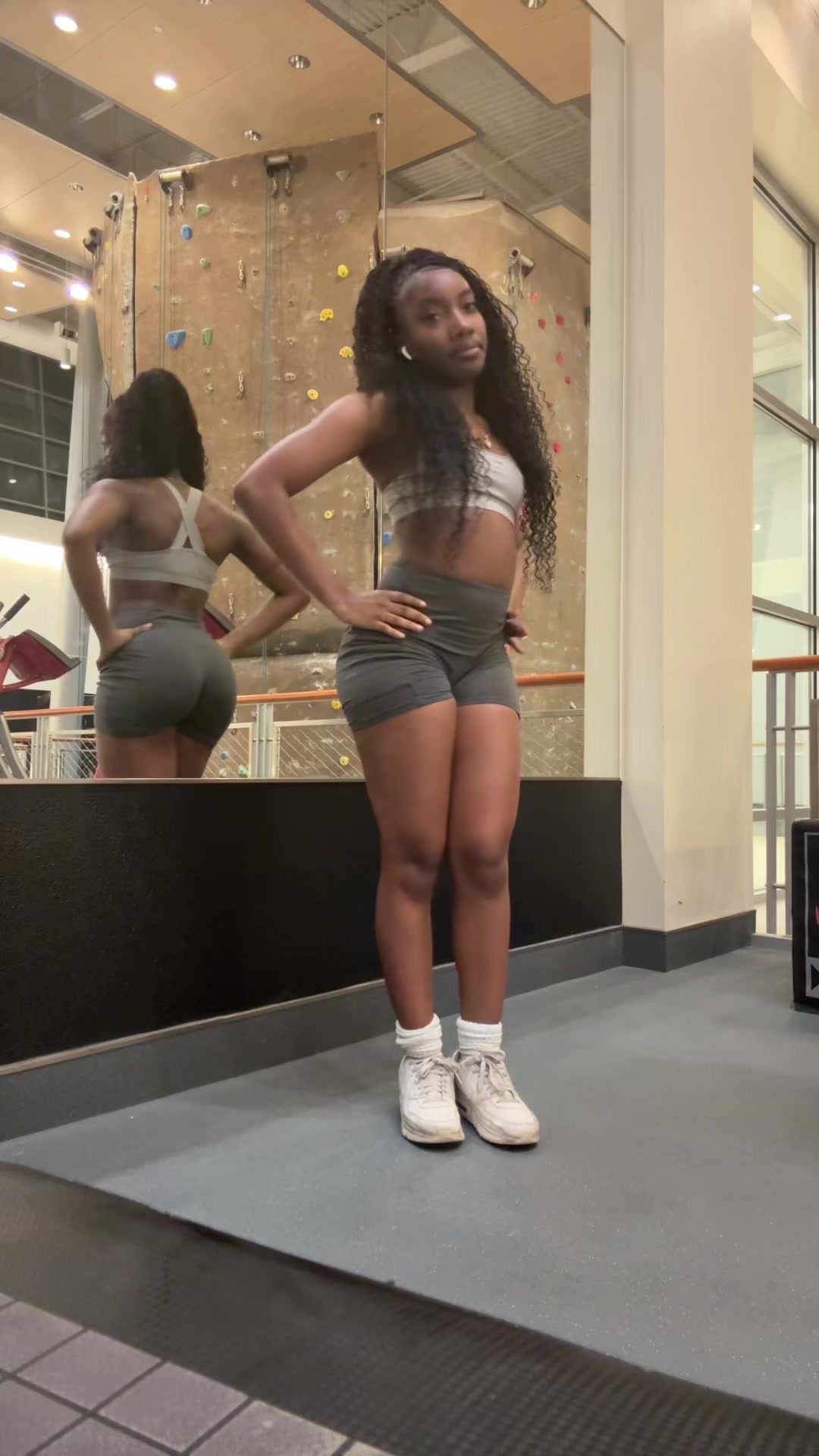 @oliviaz_ii