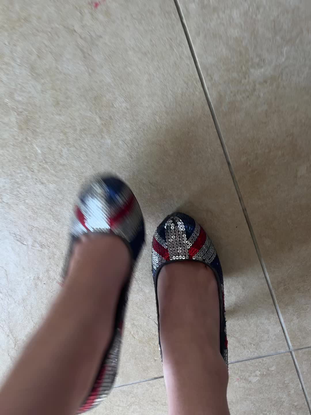 @larataz