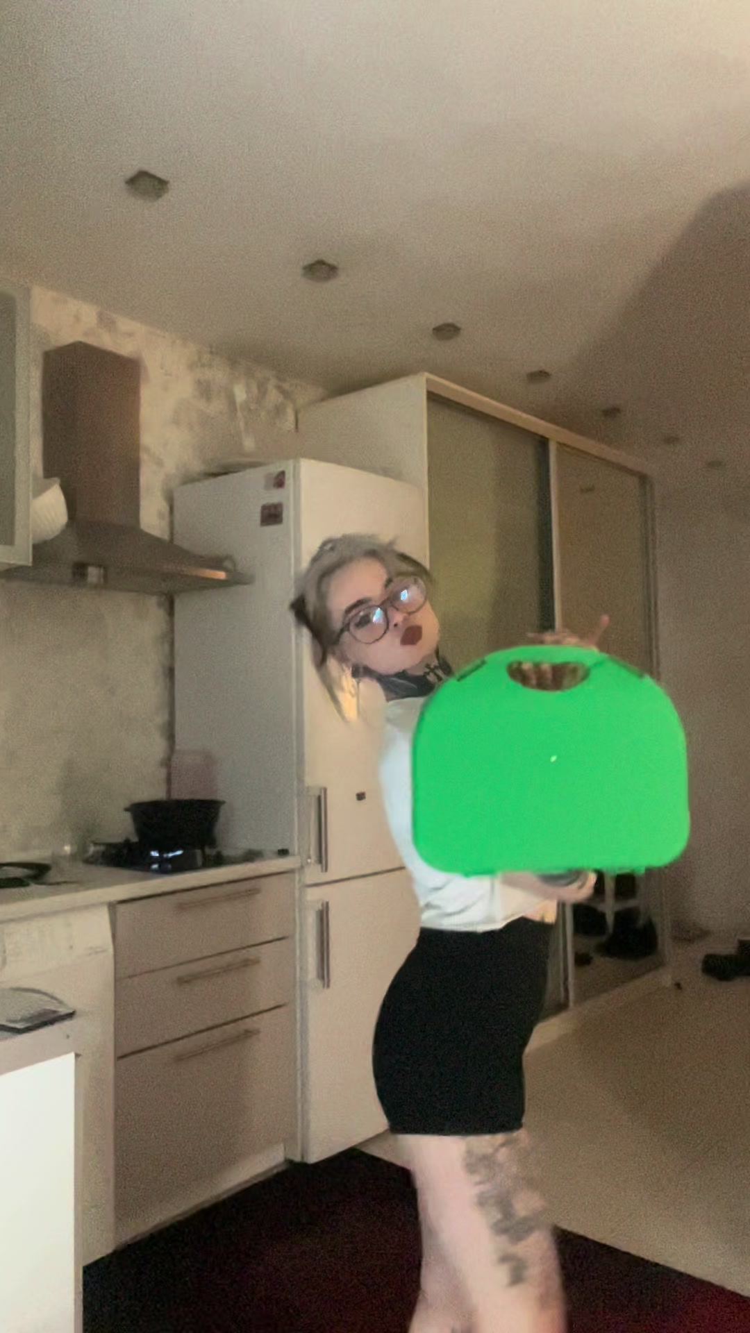 @Tsukini_suka🍅