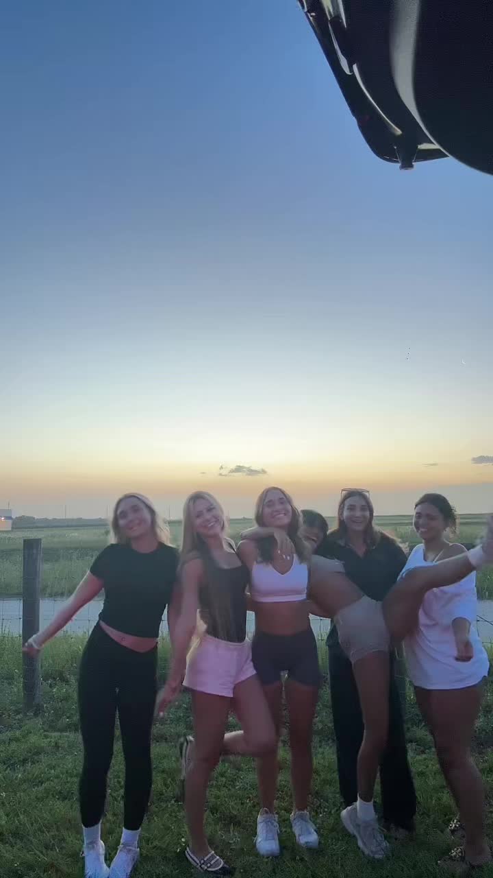@arianaabondo