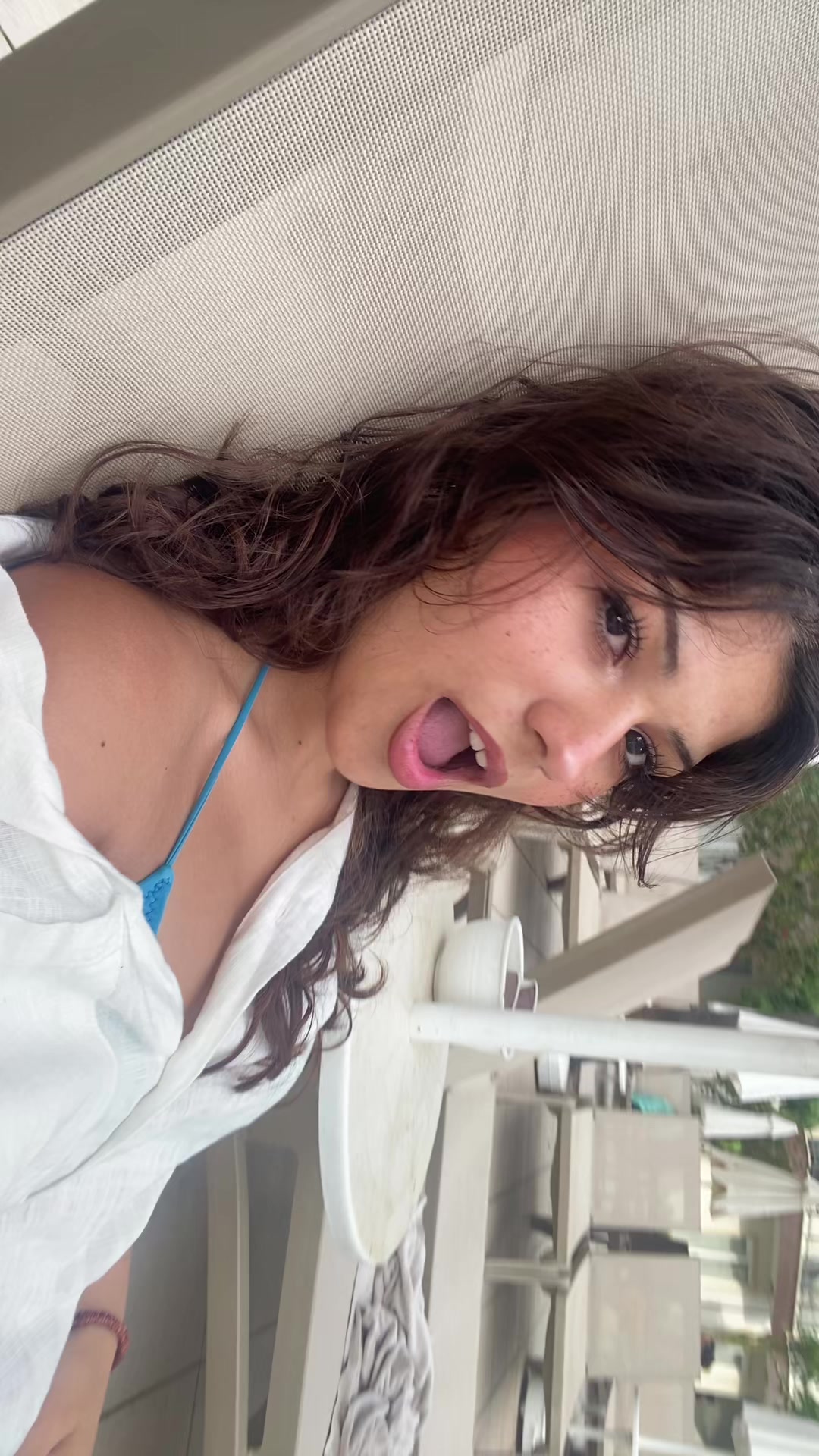 @urfavbrunette ★