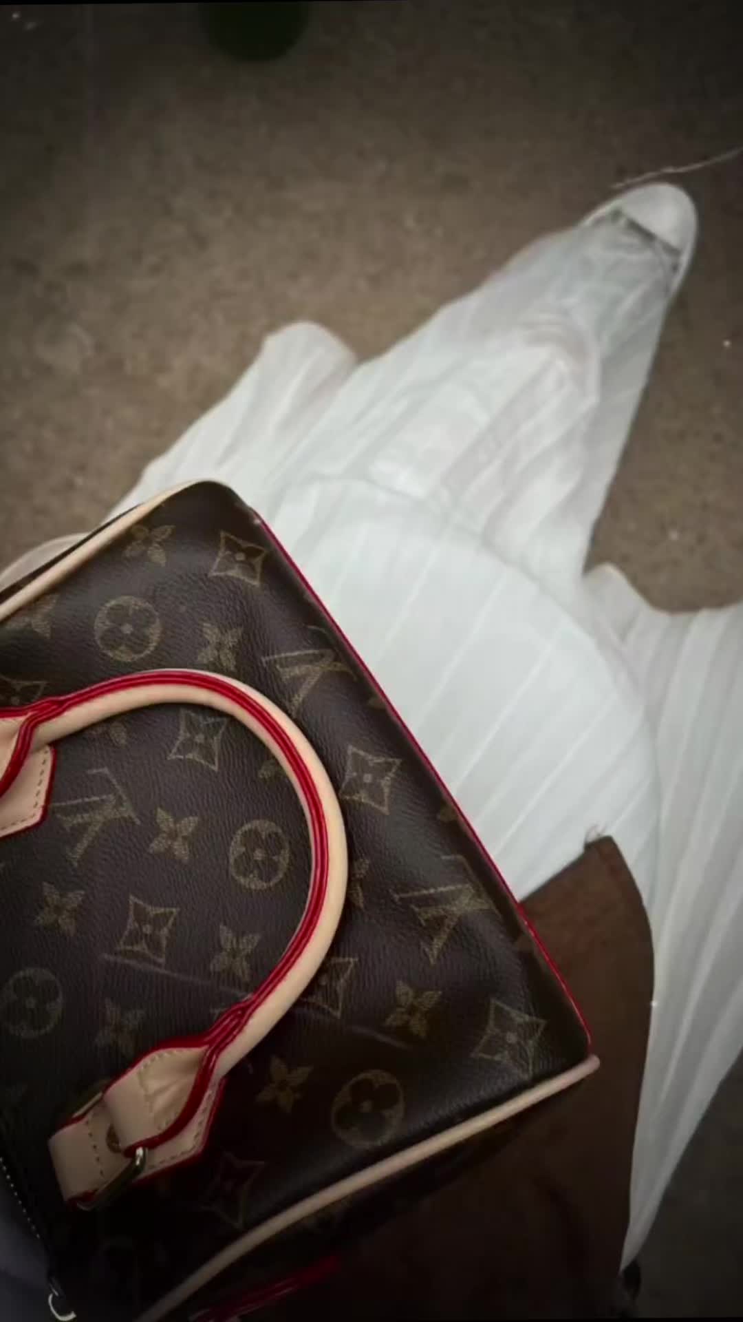 @ᏕᎧᖴᎥ
