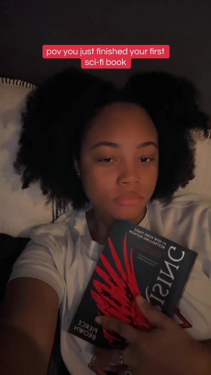@mesha.reads 📚🩵
