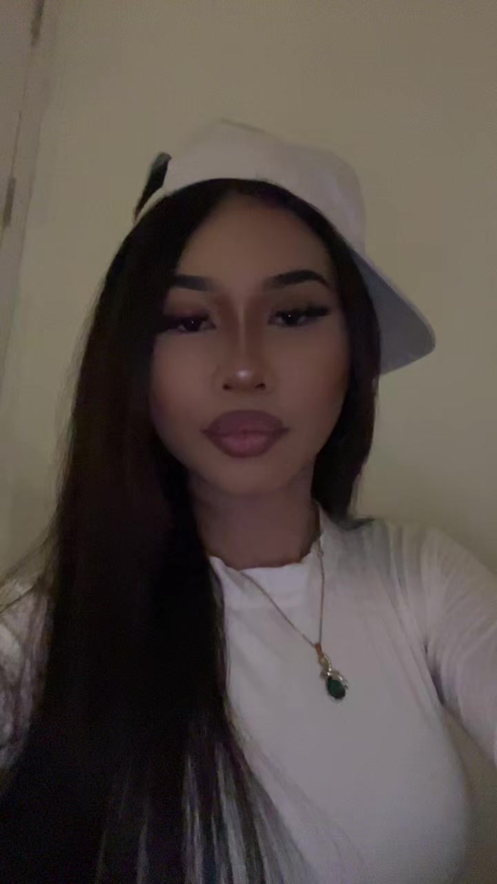 @mika🪬