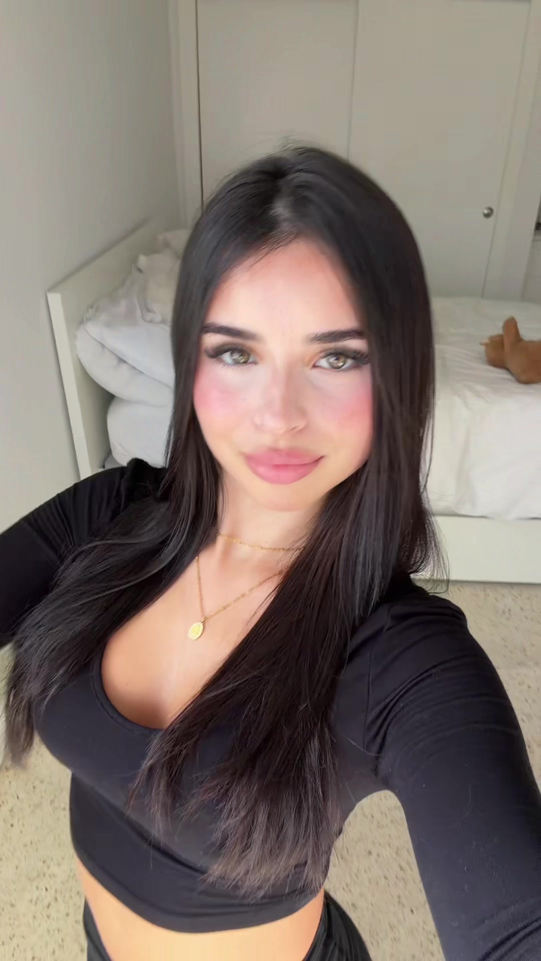 @vickyguez