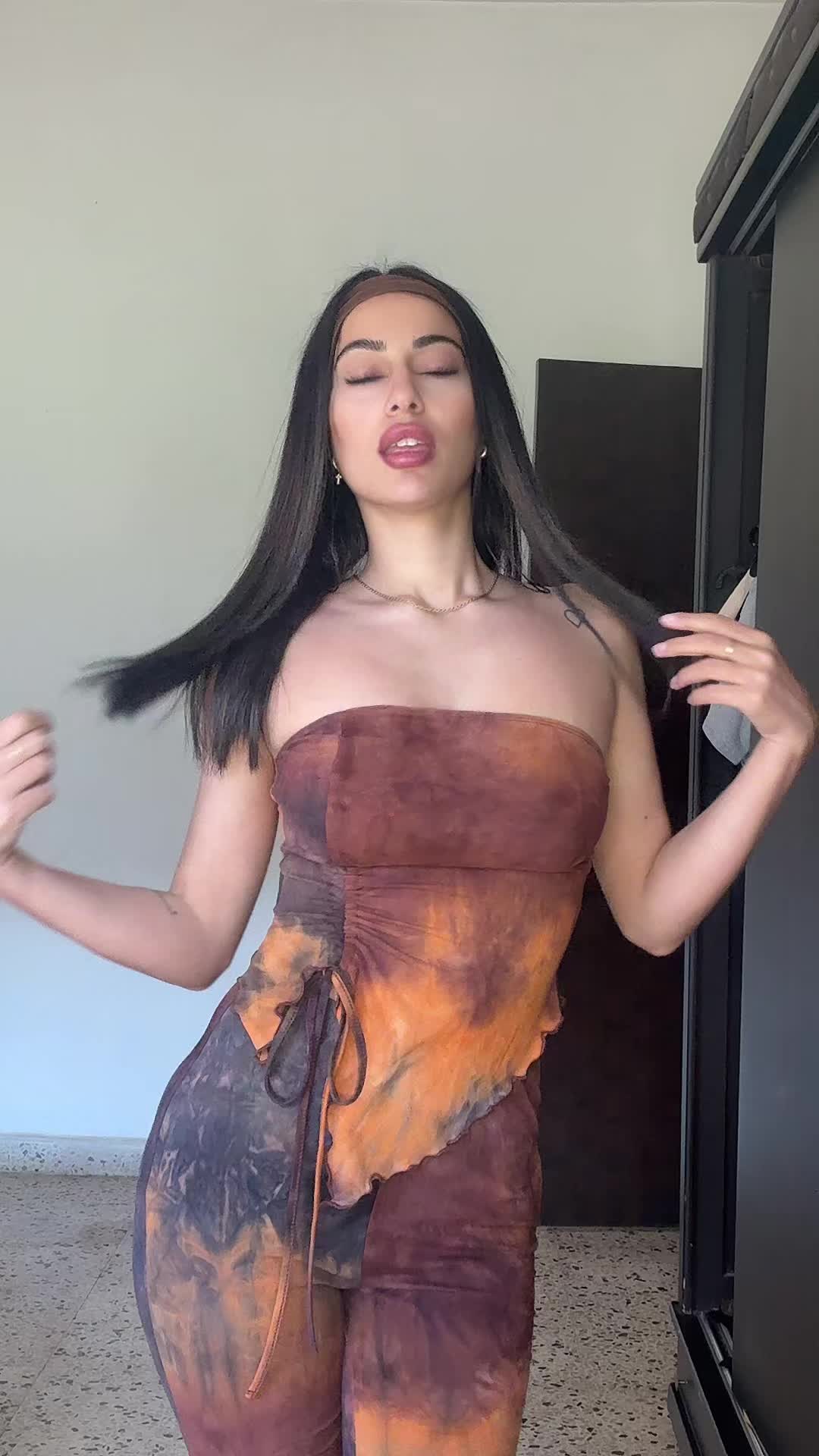@Cynthia ikjian