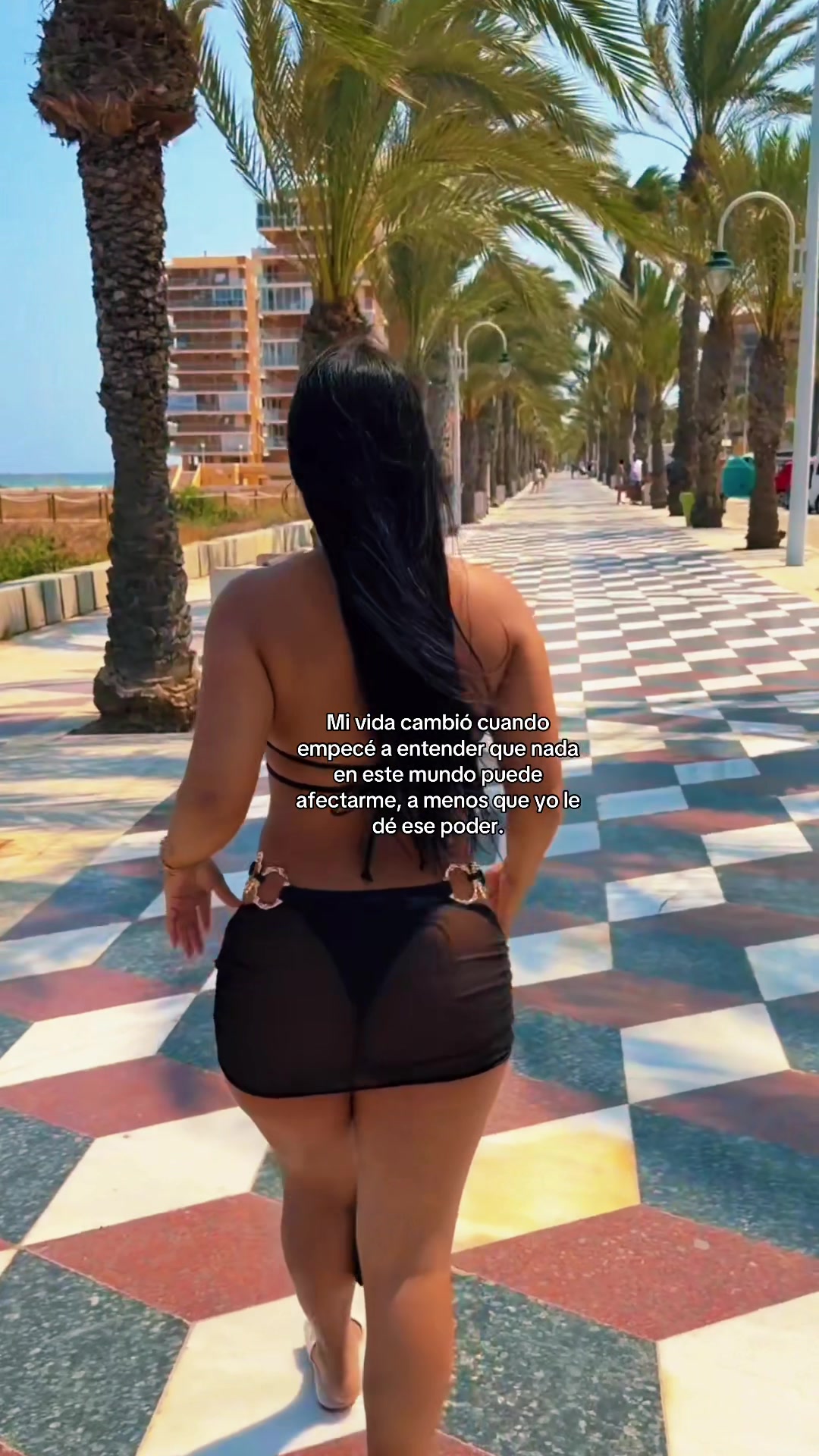 @Ana Ortiz