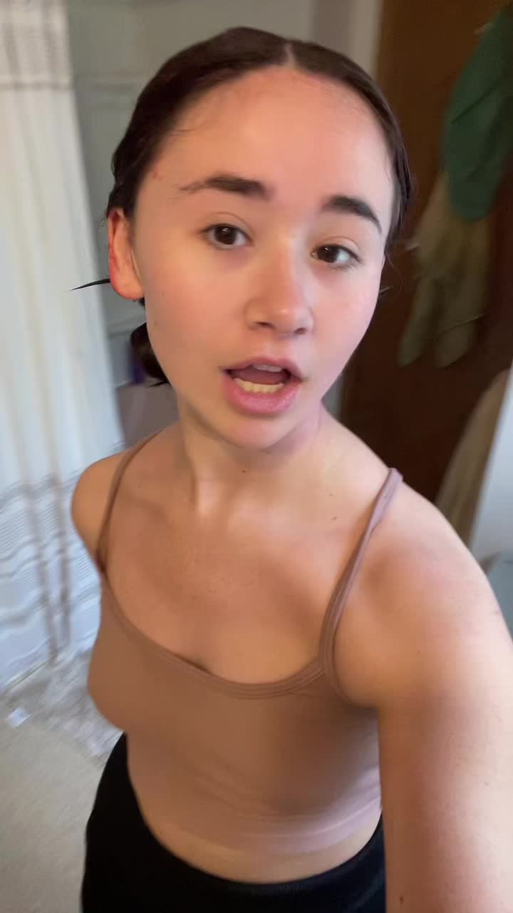 @<3