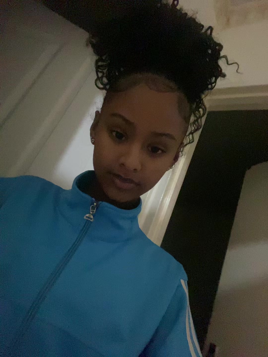 @𝓒𝓪𝔂𝓵𝓲𝓮𝓰𝓱.🧚&zwj;♂️