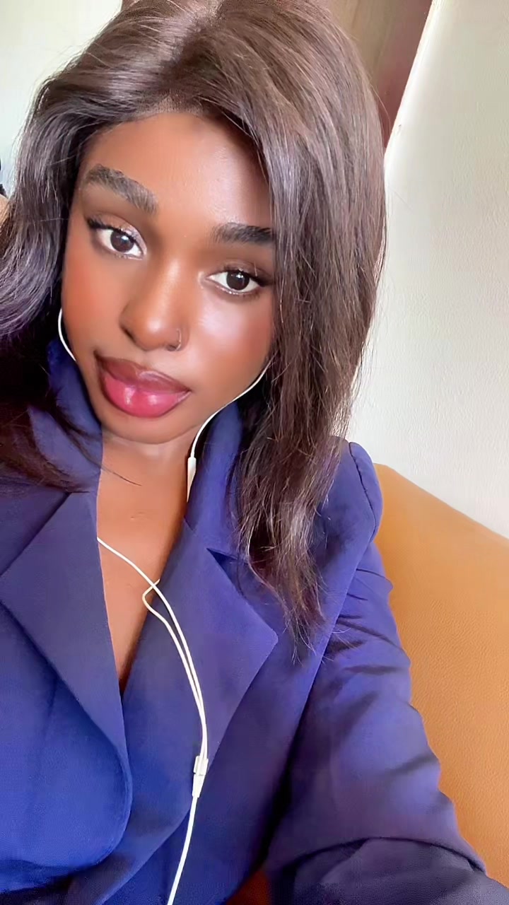 @Lady_Mira