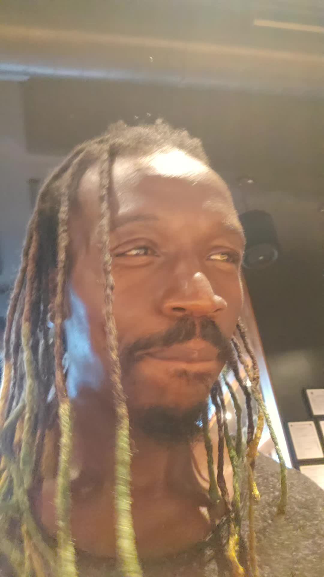 @Just Ed🤙🏿