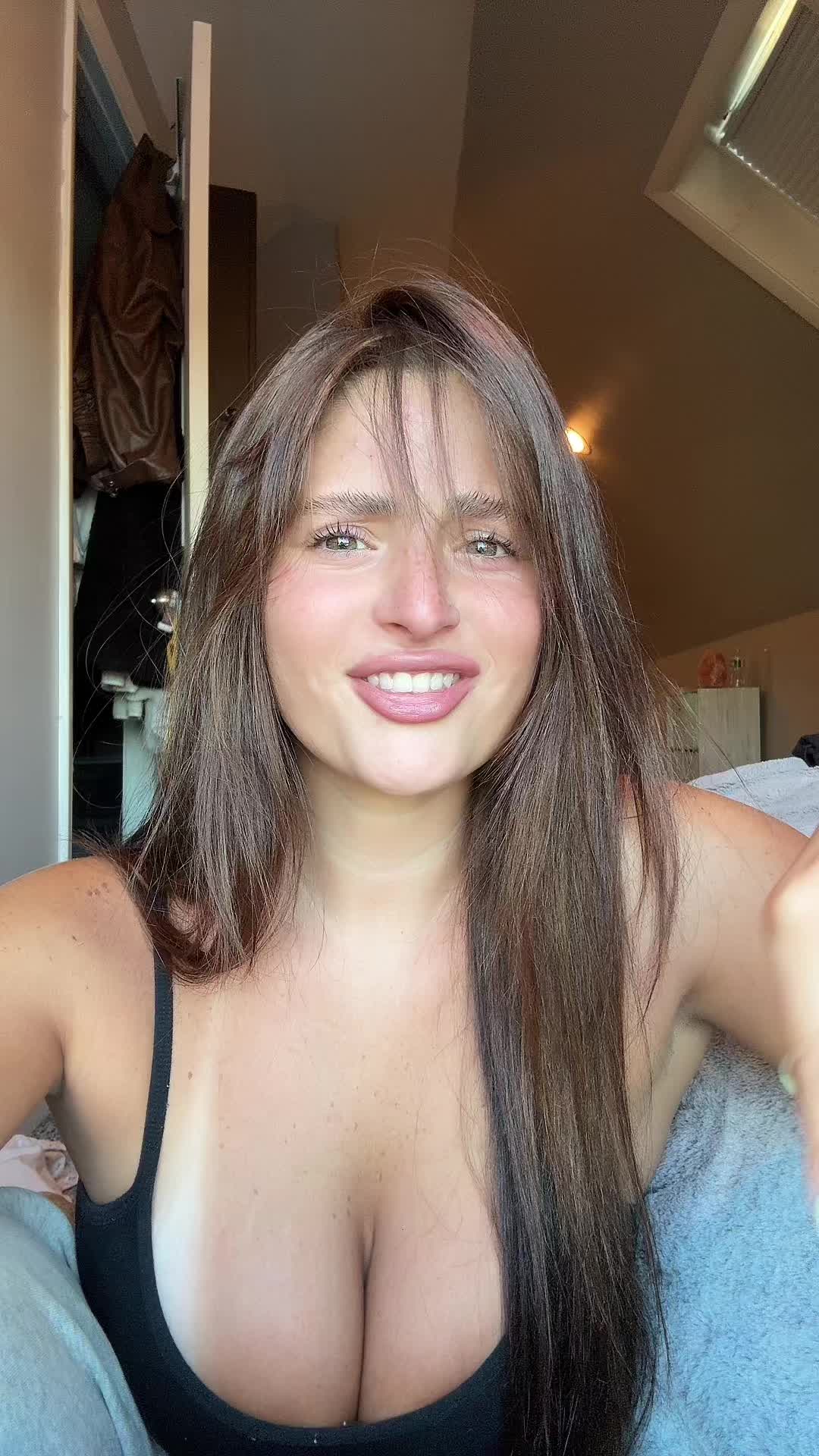 @cairaaa