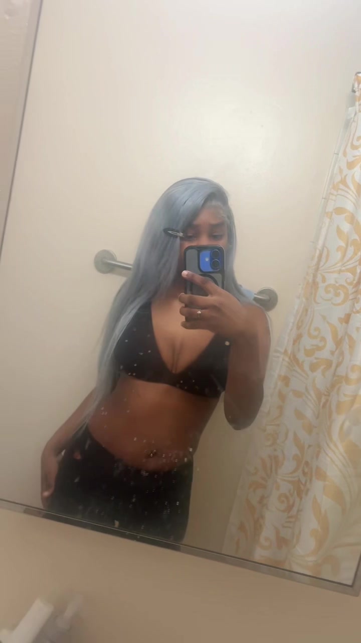 @Real loner🖤.