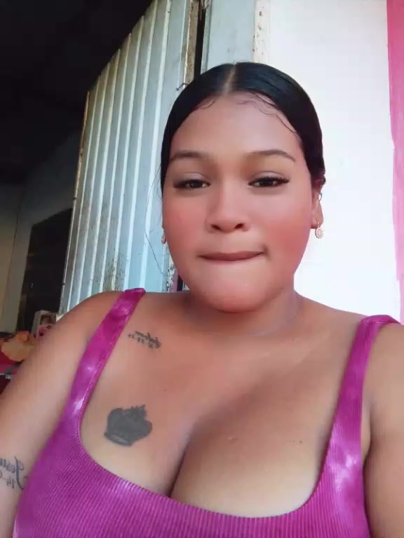 @Alondra.