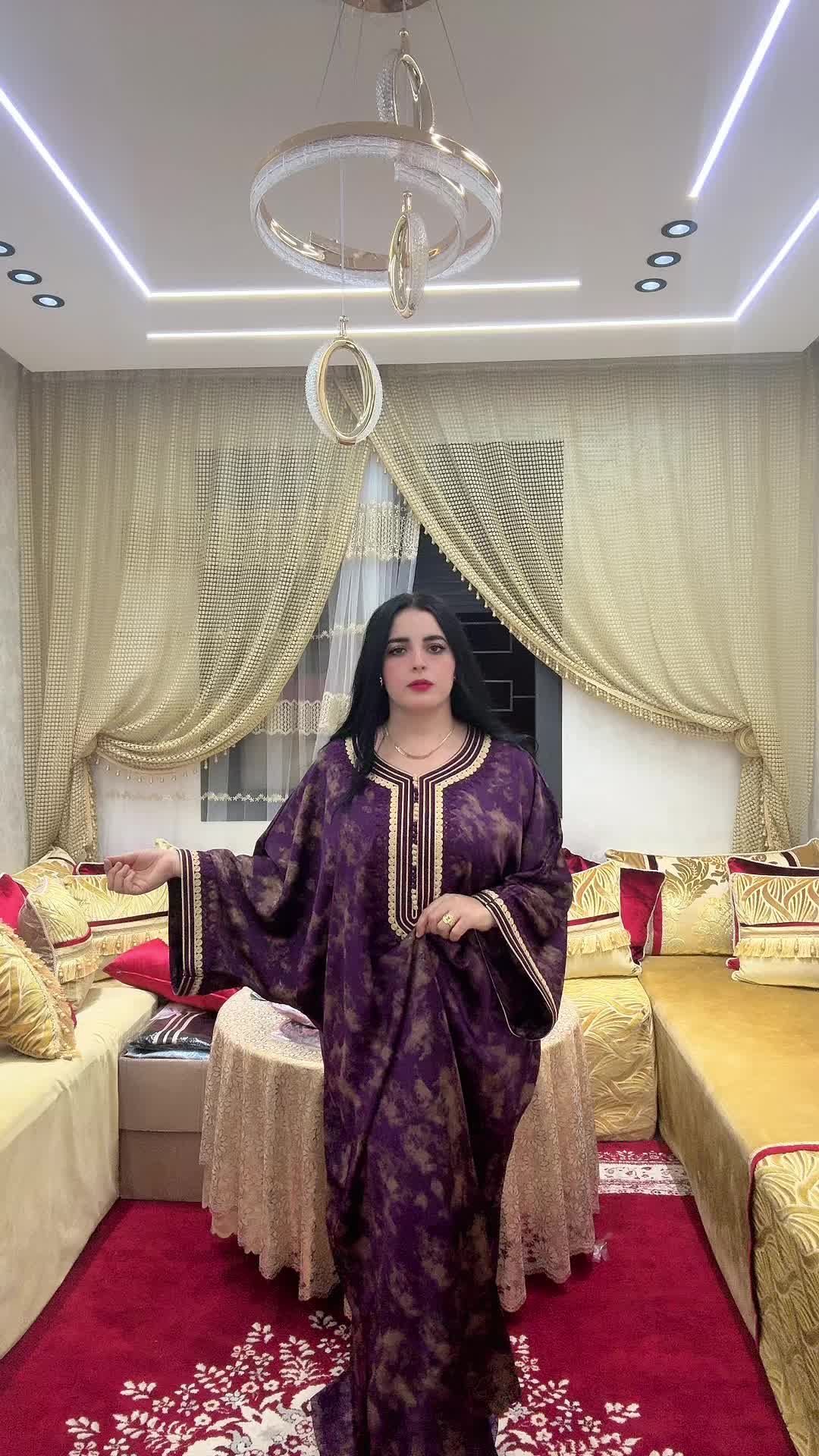 @Loujaine