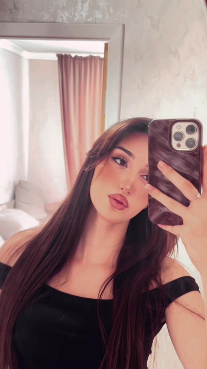 @𝐀𝐫𝐬𝐢