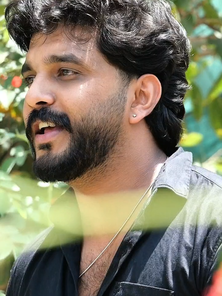 @Vineeth Kumar😍🇧🇭