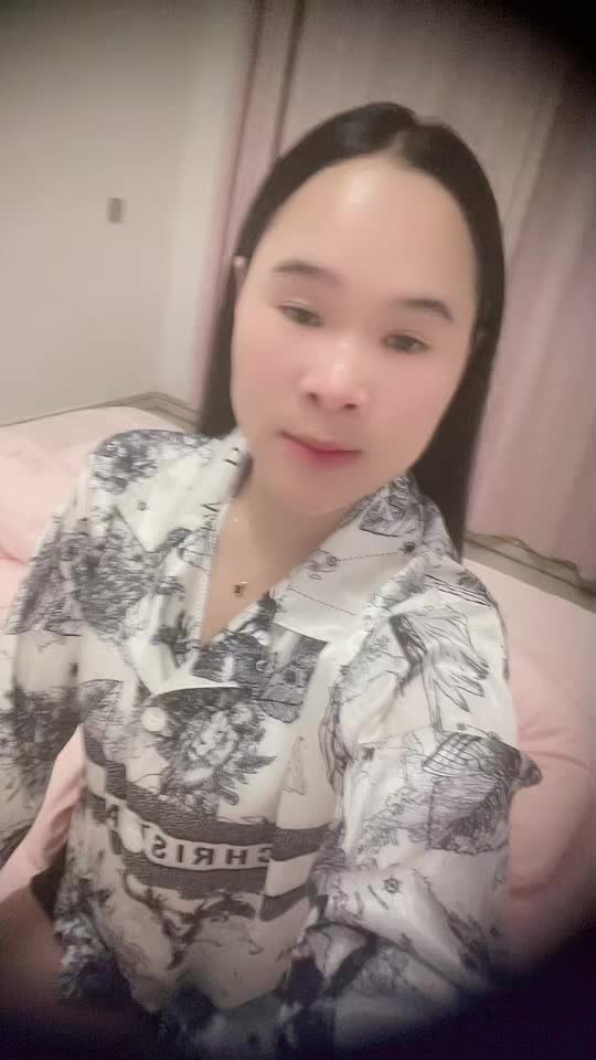 @ສາວ ເຫມືອນ
