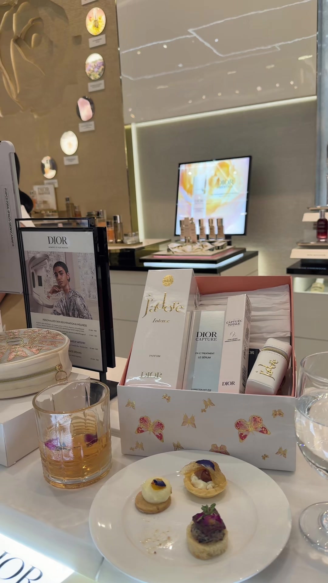 @🛍️A L E X A 俐筑✈️