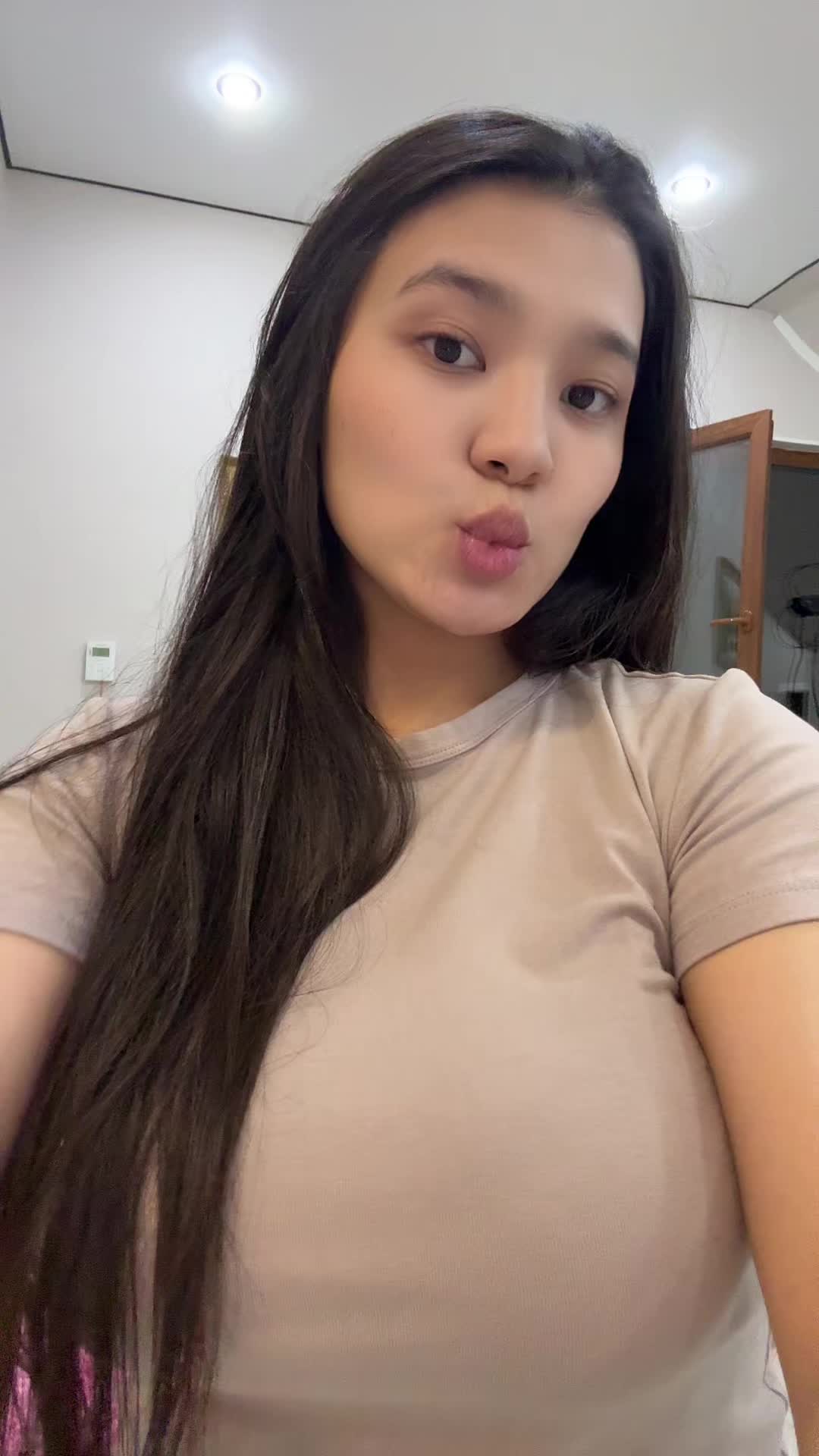 @𝒵𝒽𝒶𝓃𝑒𝓀🤍
