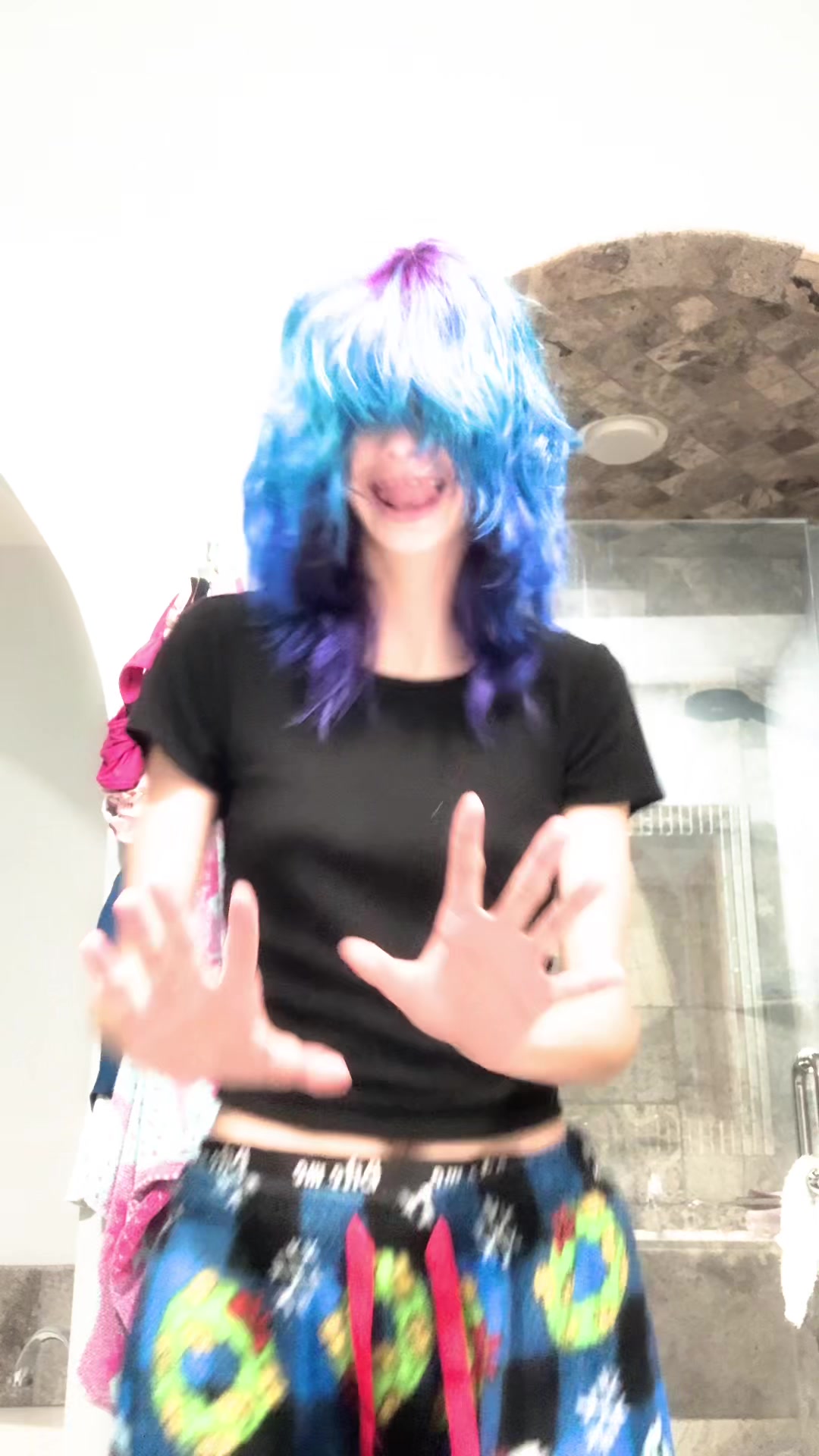 @𝘔𝘰𝘯𝘴𝘵𝘦𝘳