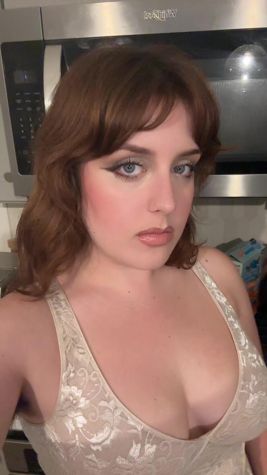 @b3llatopia