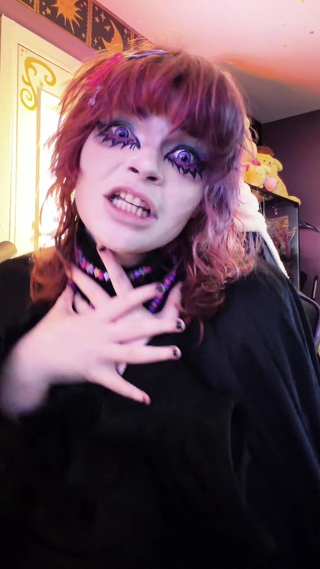 @โ
๐ฆ eddie / ghost โ๏ธ หโฆ