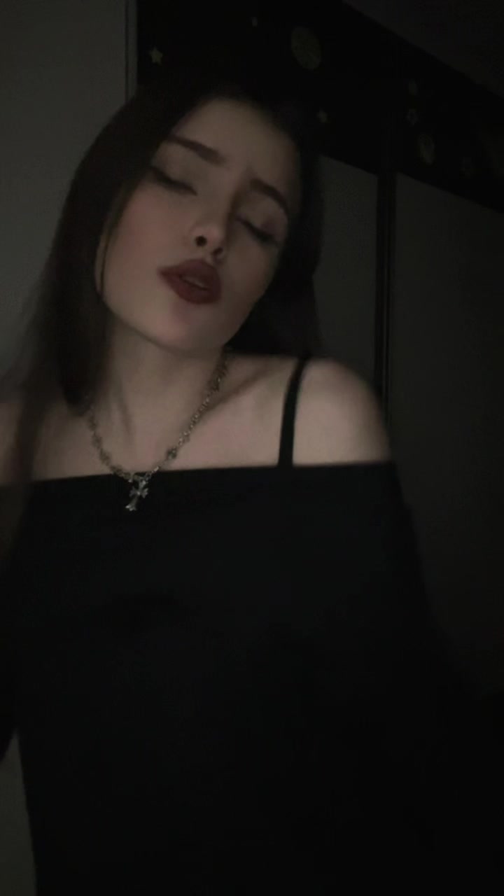 @vixaria