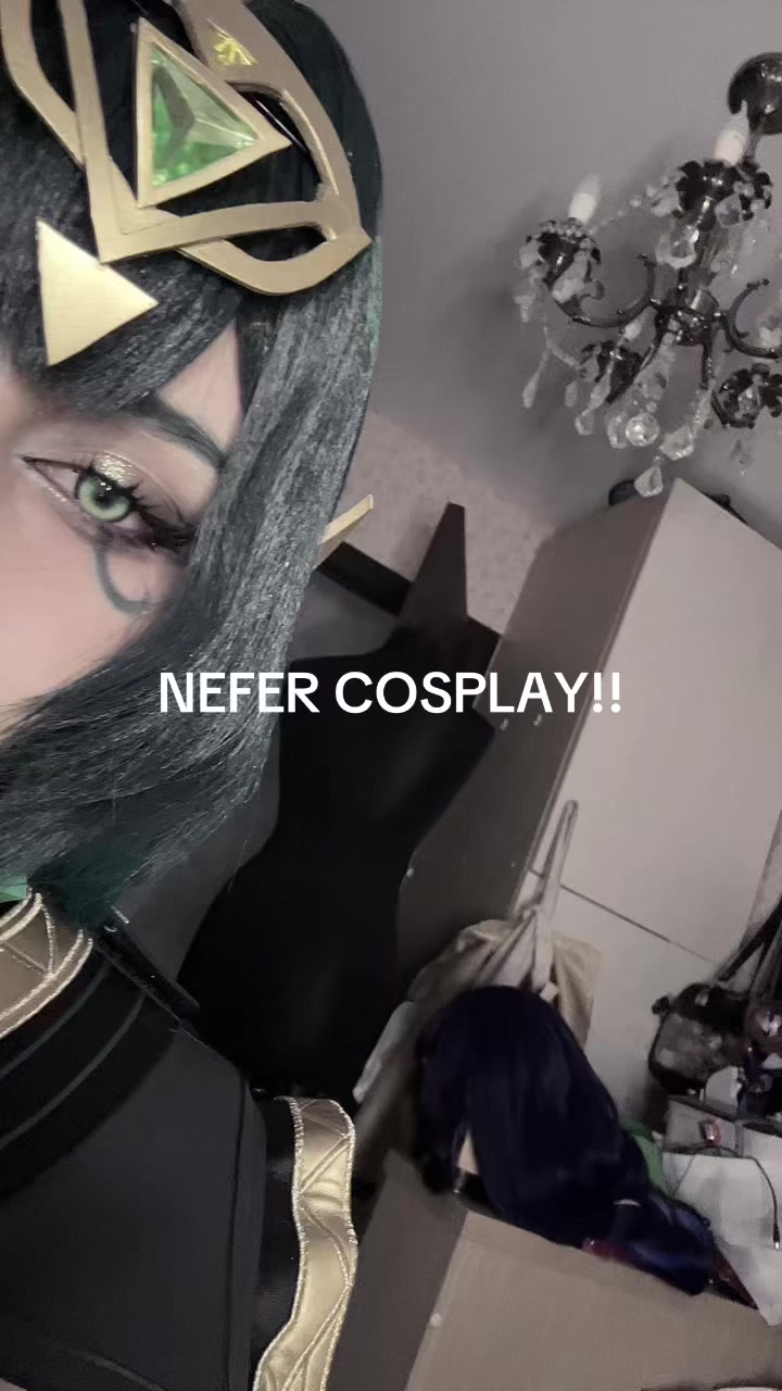 @Scaraboobs/🐳☂️