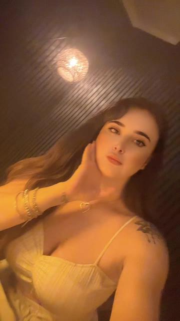 @Laramm