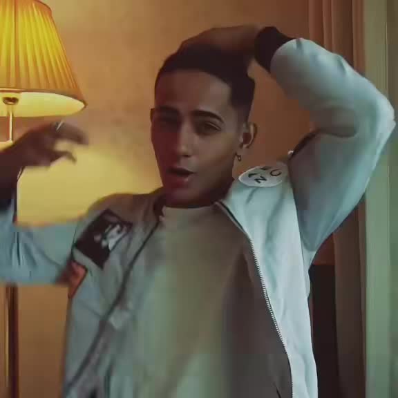 @𝒮𝒽𝒶𝒽𝒶𝒷𝓊𝒹𝒹𝒾𝓃🍓
