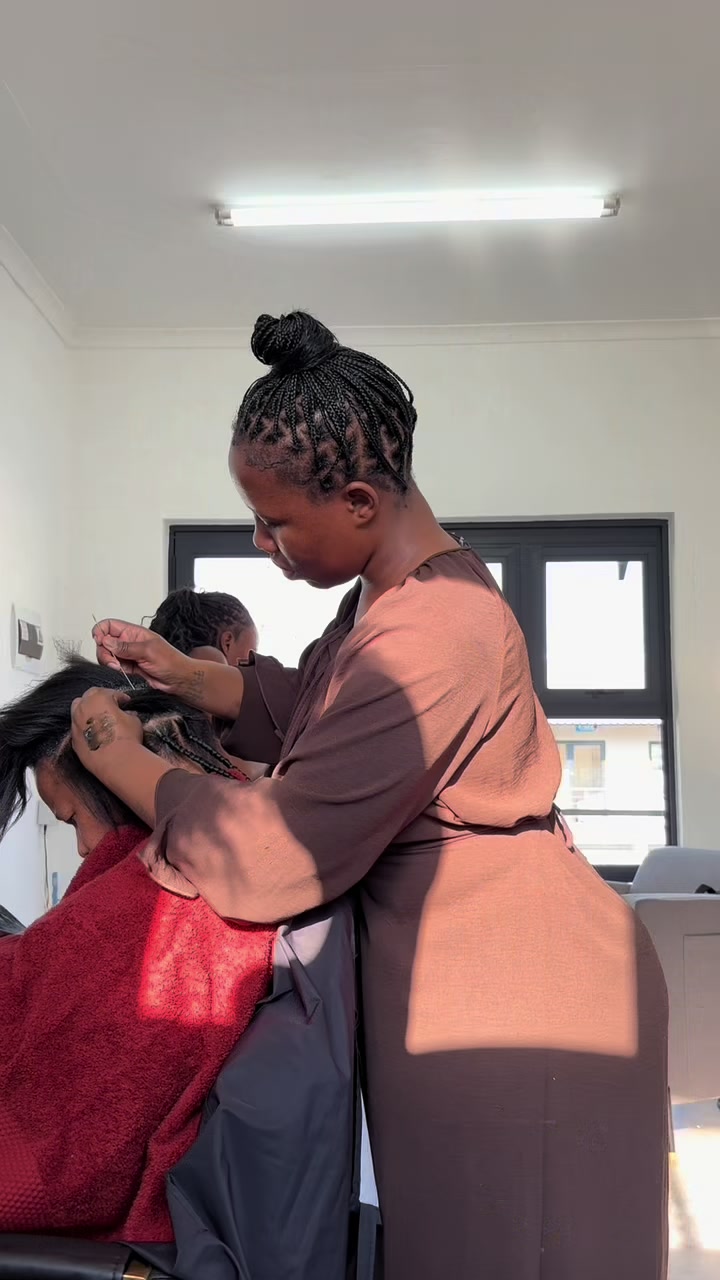 @HairKya Studio