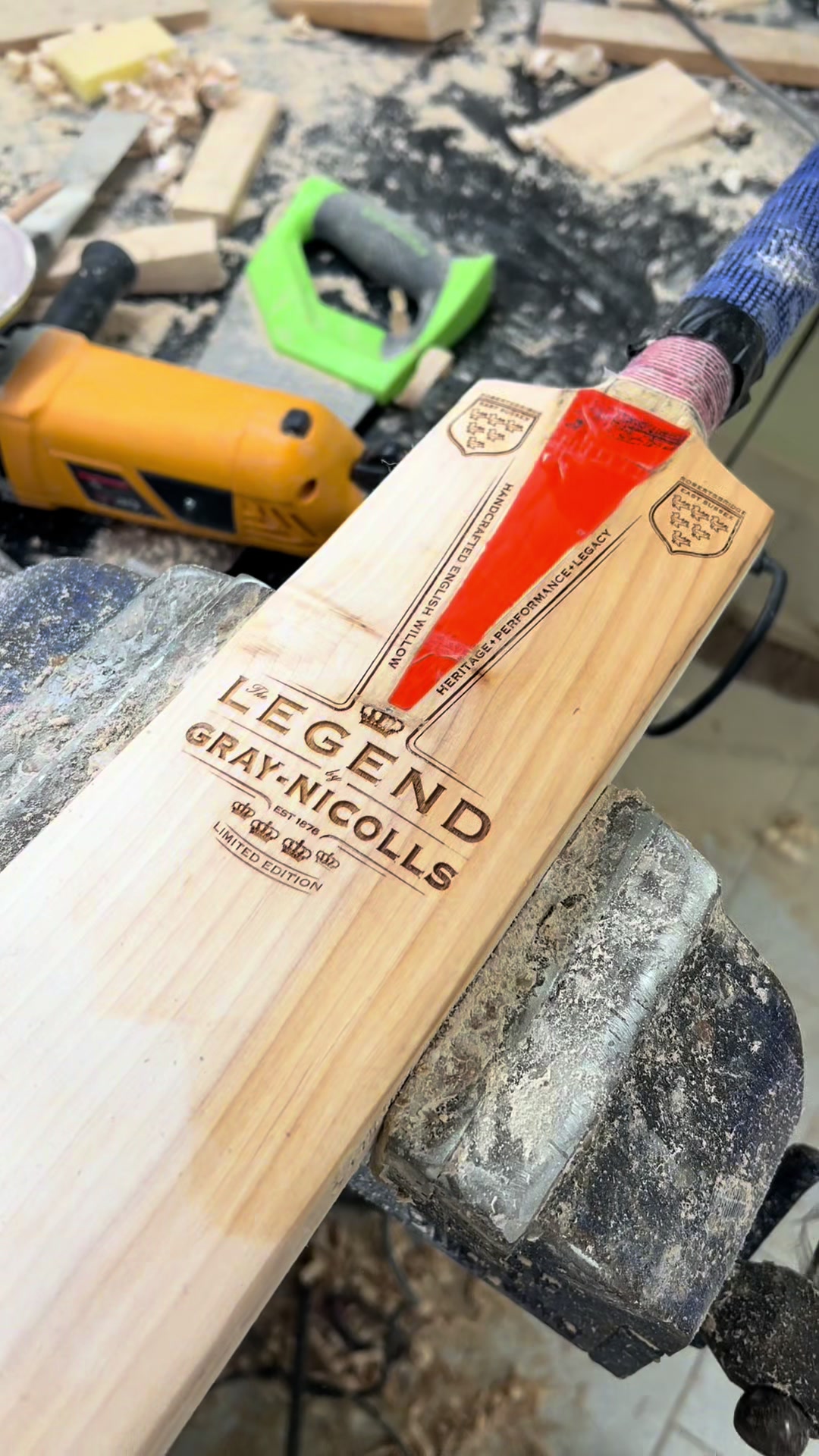 @Barneybats