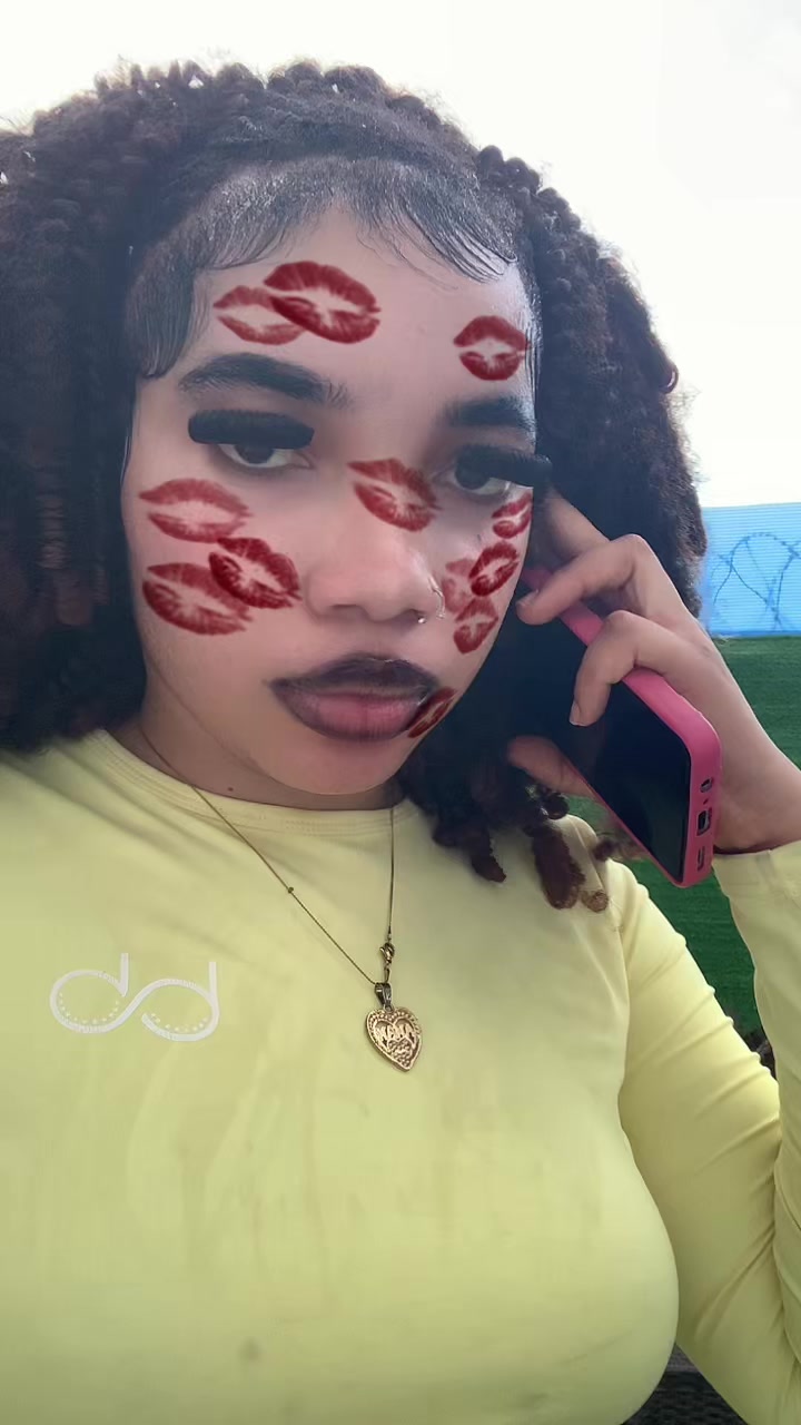 @Wendy❤️💋🌚