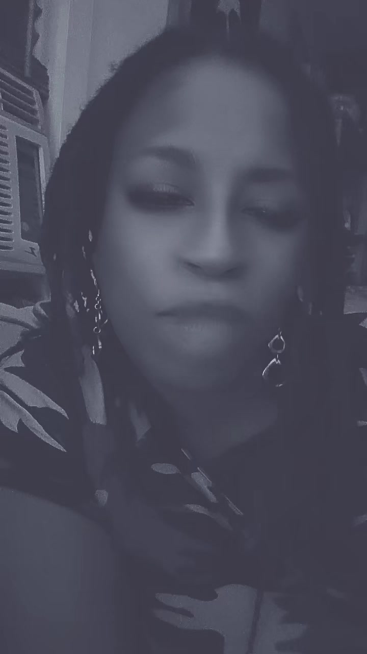 @Jen WhoDey Fan🏈 🧡🖤🧡