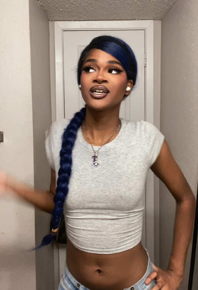 @LariahDeanne