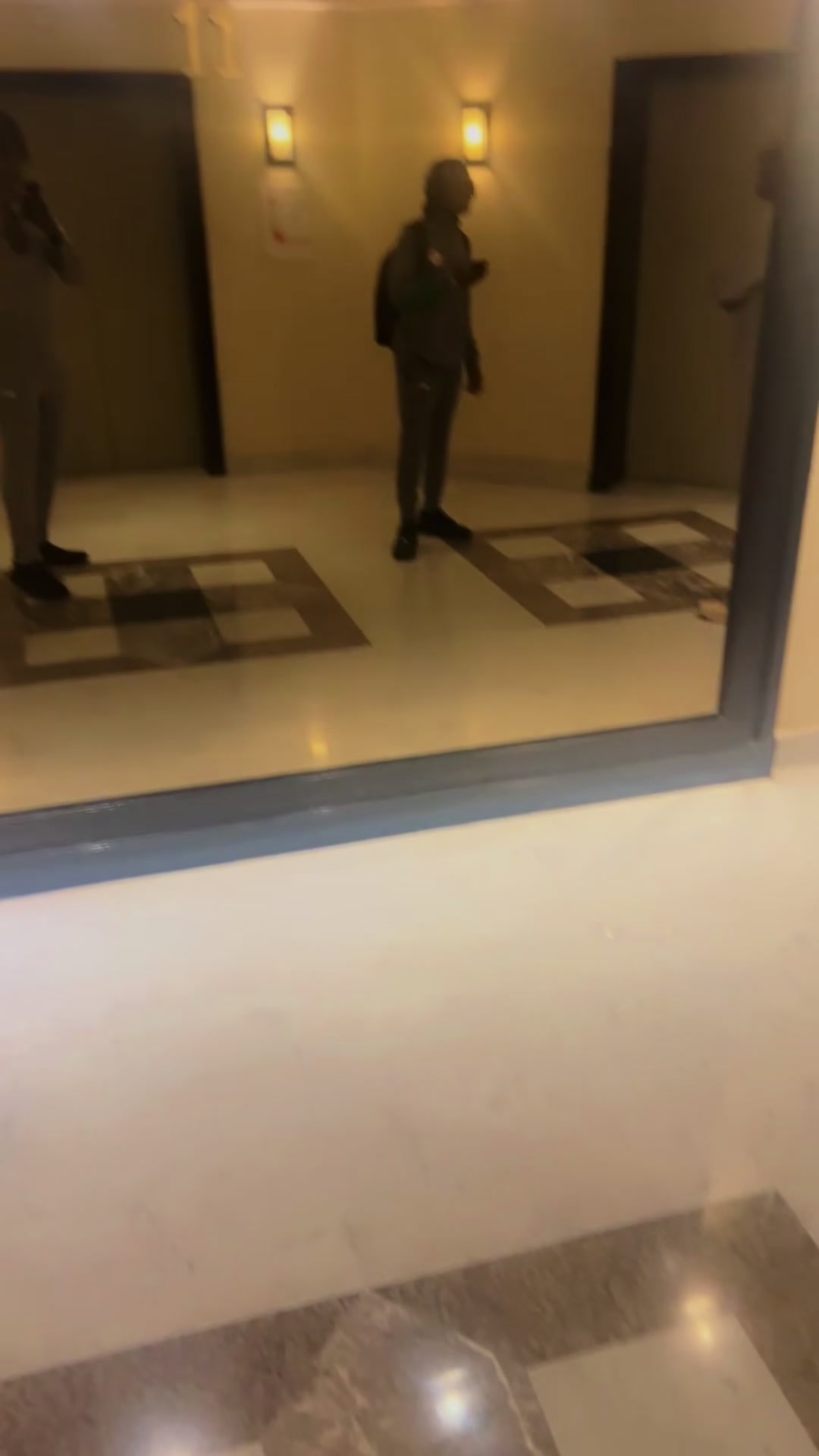 @P@!Ń
