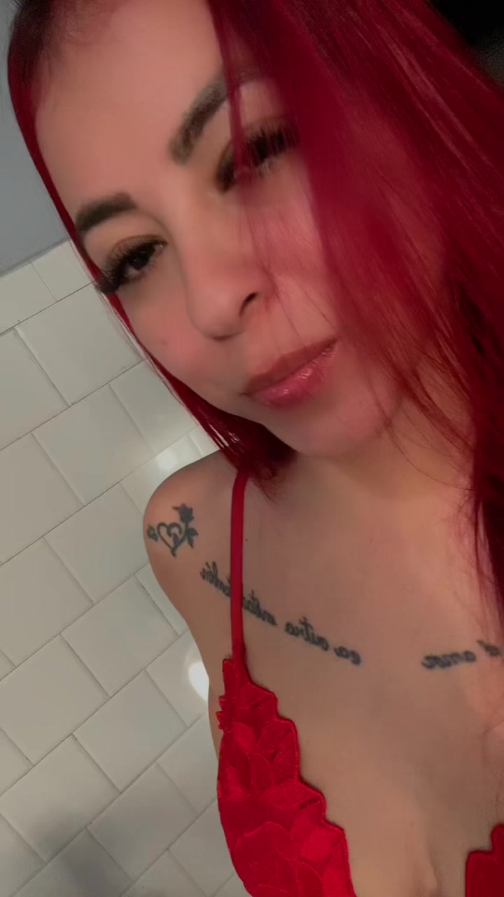 @jhenii_freitas