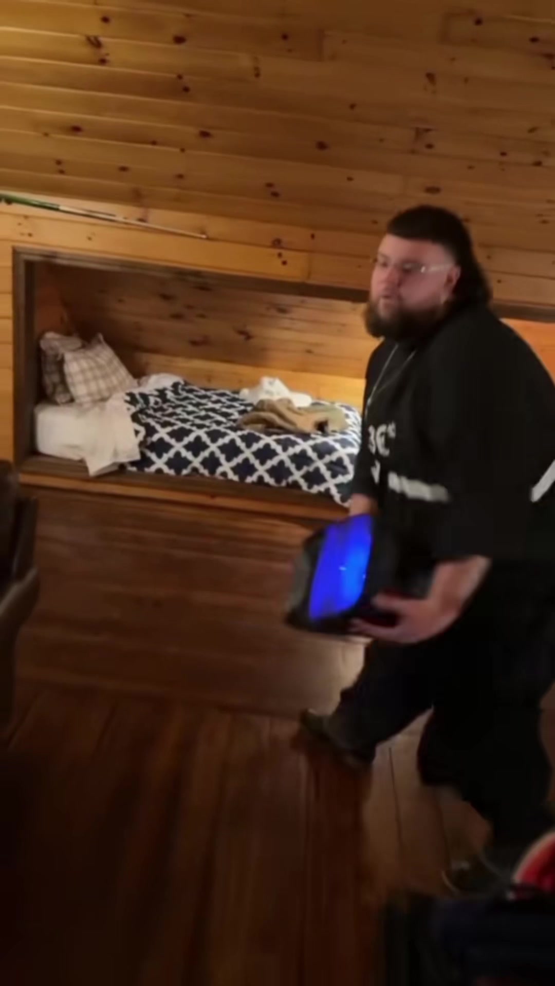 @Shedmageddon