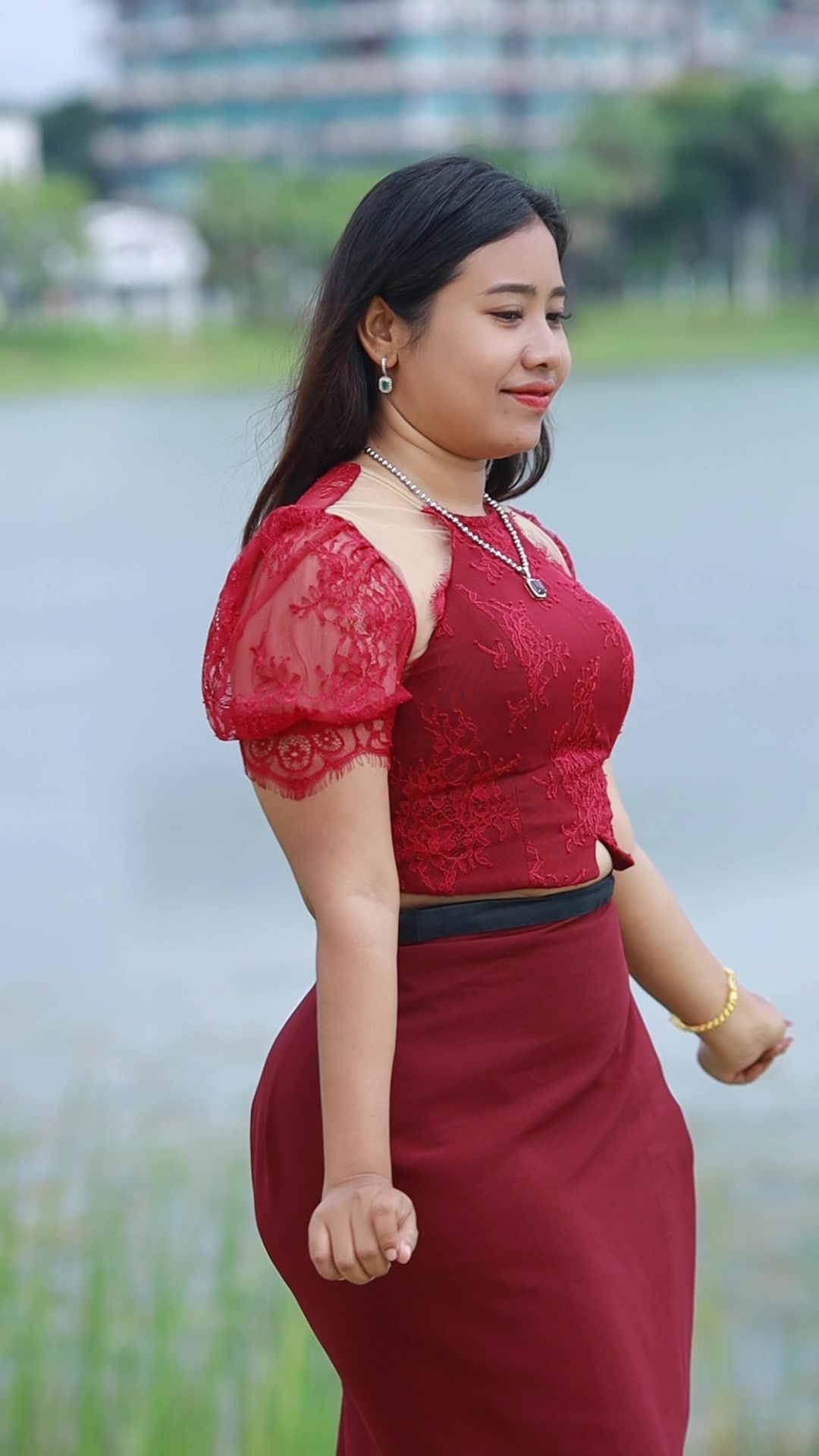 @Pwint💫ရွှေဖူးသစ်အဆောင်
