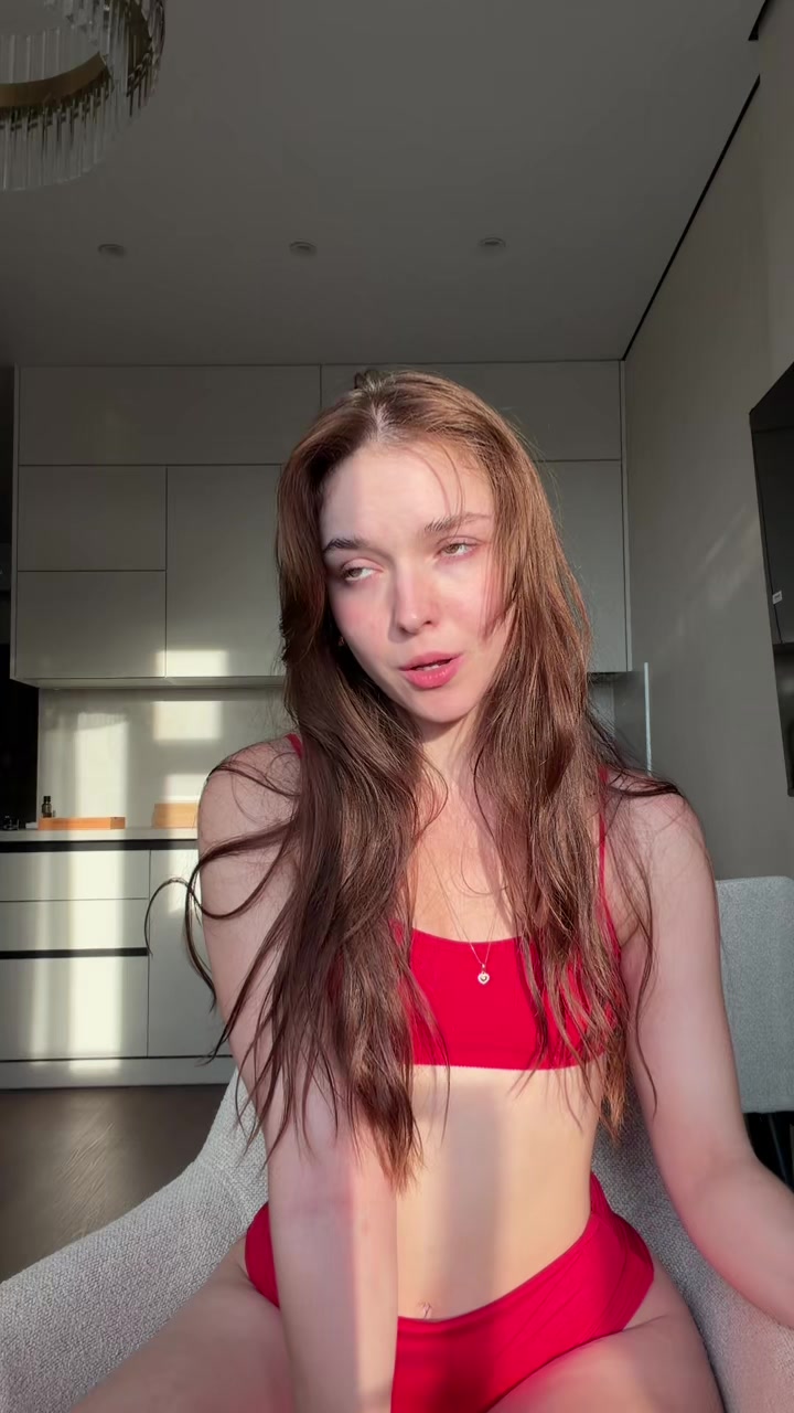 @Yuliana_Peters