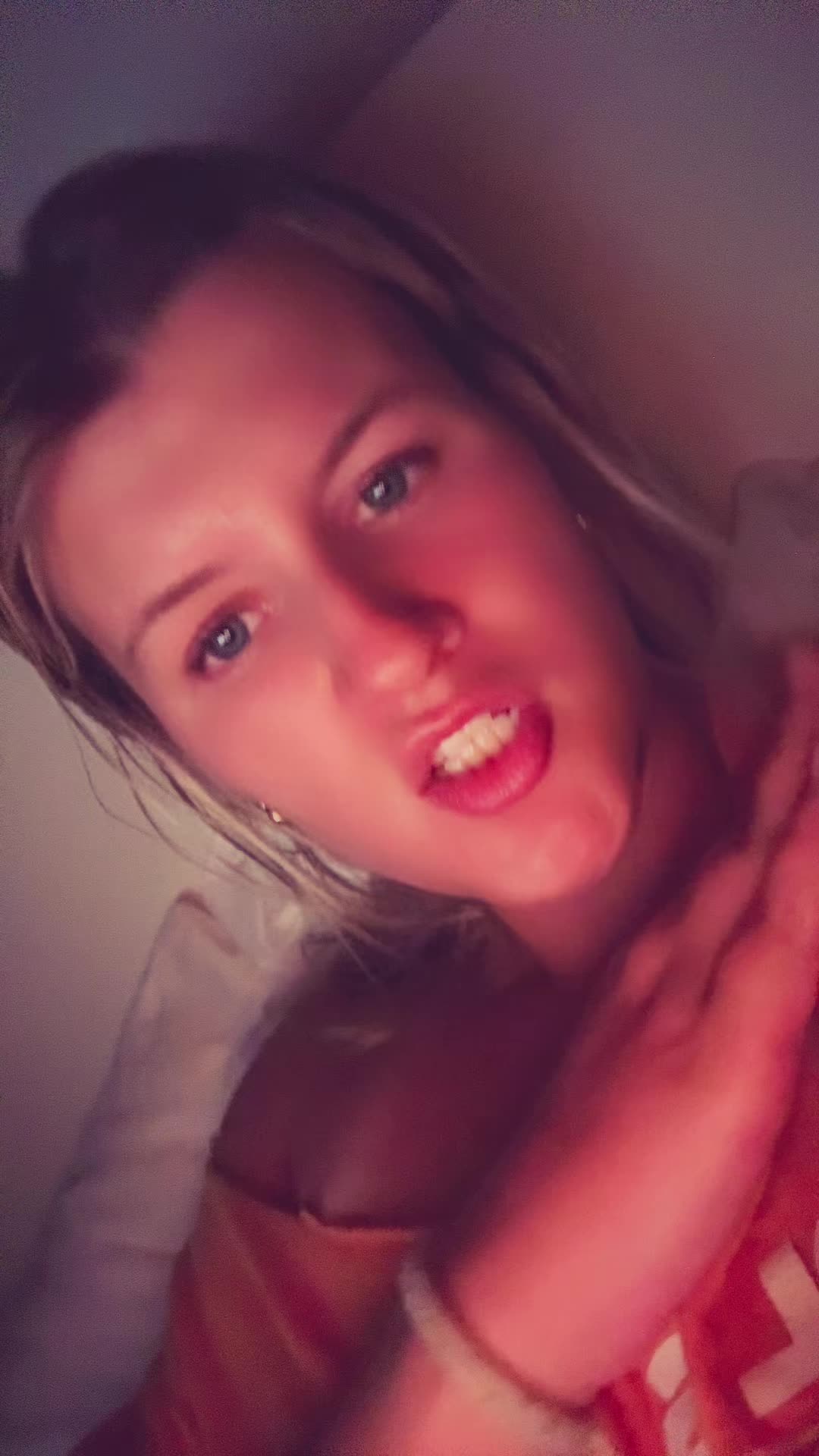 @￼